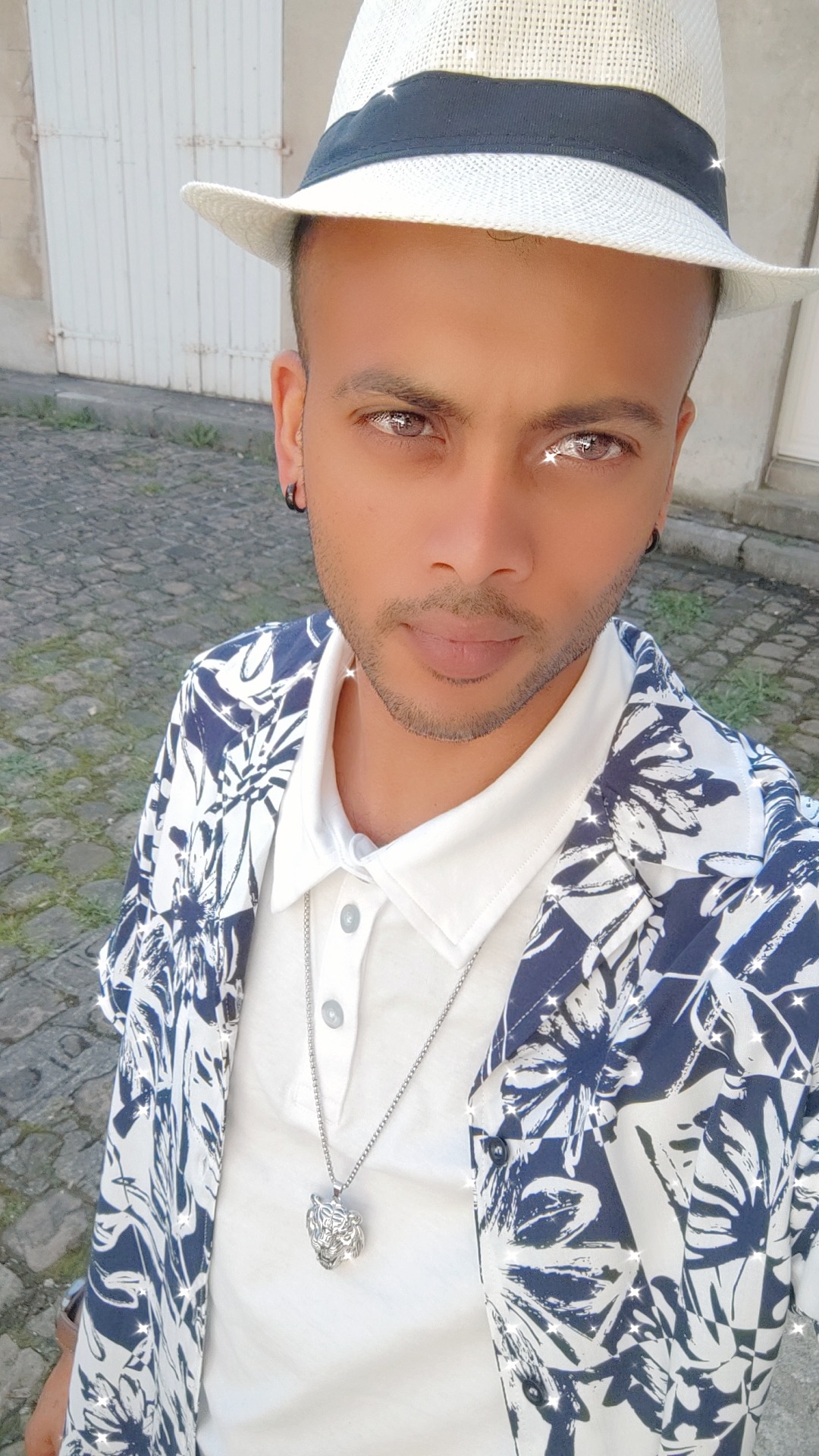 Profil de Djilali, 29 ans, Escorte à Scherbach