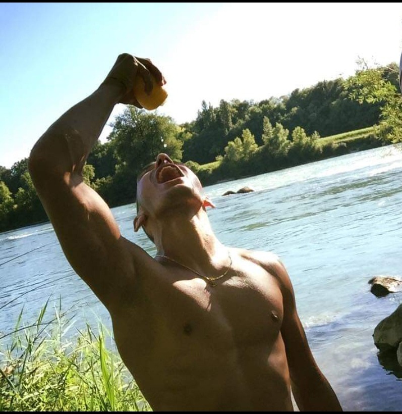 Profil de Nadhir, 34 ans, Escorte à Walsdorf