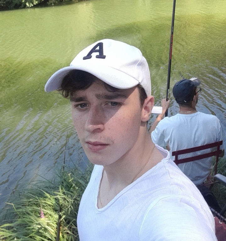 Profil de Avram, 20 ans, Escorte à Kaaspelterhof