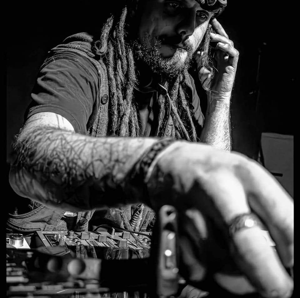 Profil de Naveen, 36 ans, Escorte à Lieler