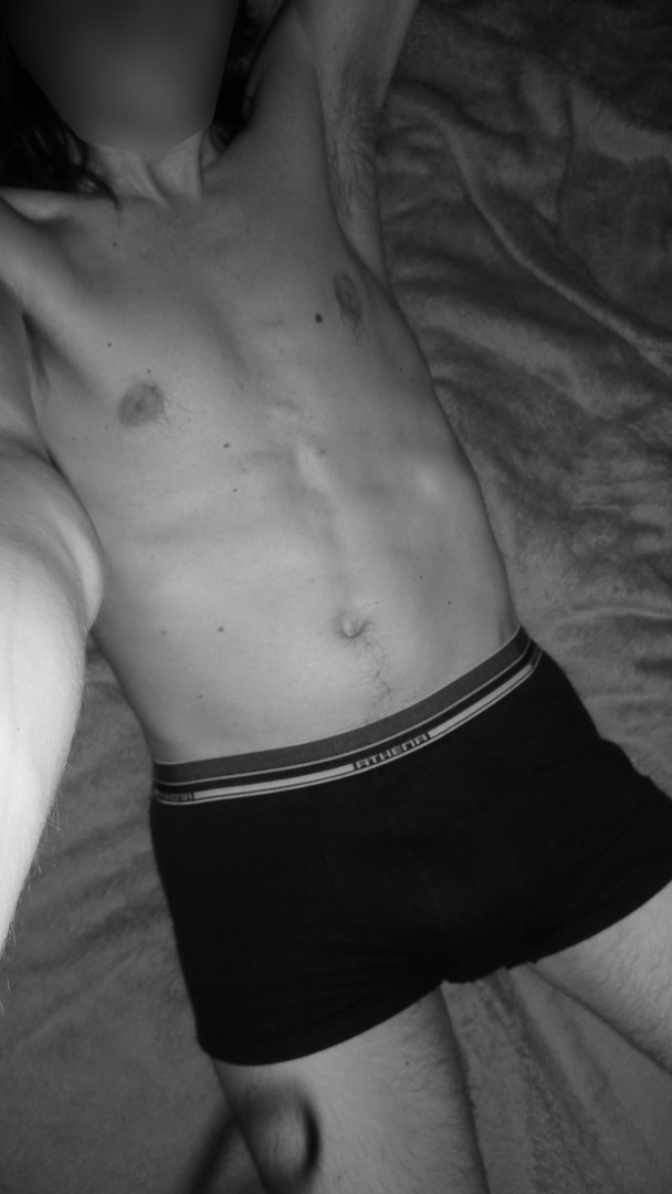 Profil de Jehiel, 36 ans, Escorte à Graulinster