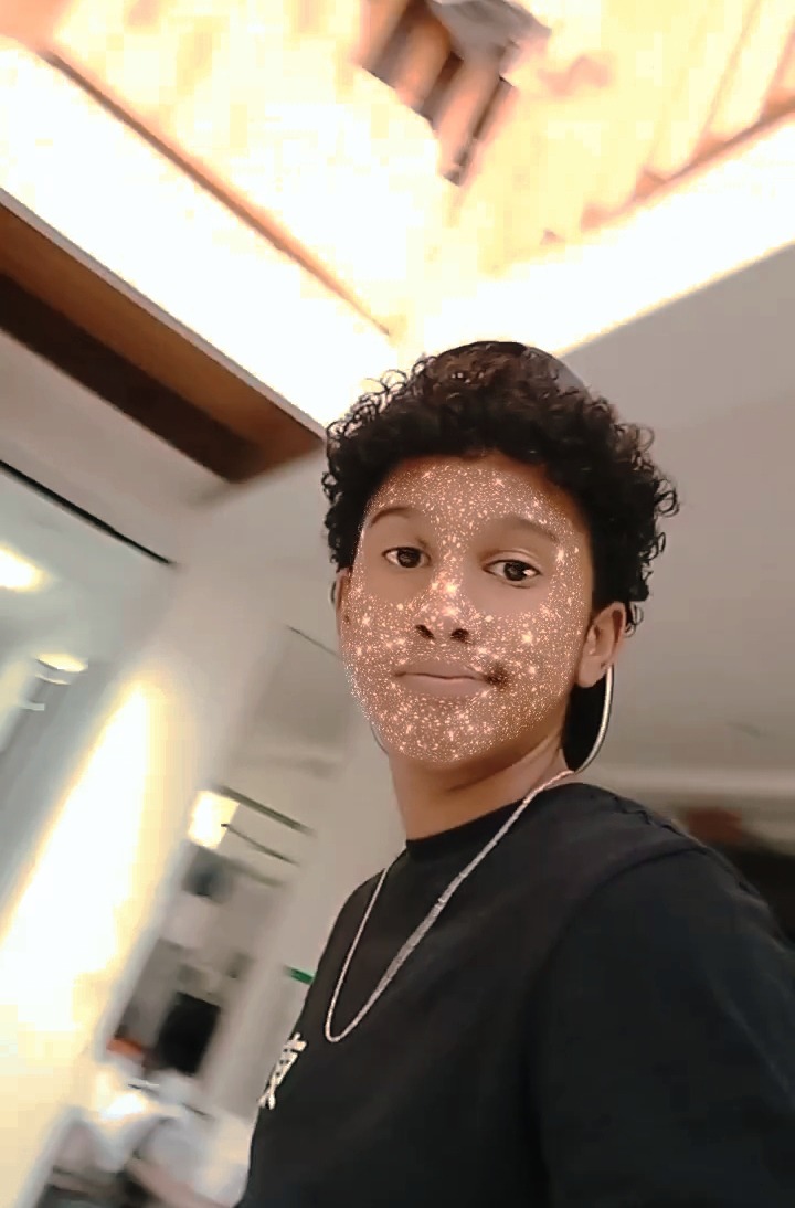 Profil de Hacene, 25 ans, Escorte à Lentzweiler