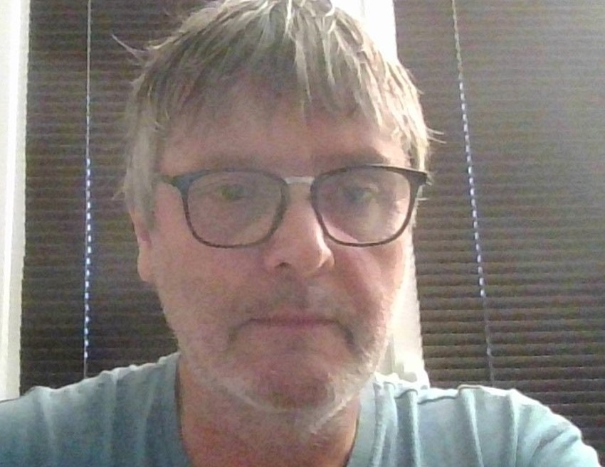 Profil de Cheikhna, 55 ans, Escorte à Ernzen