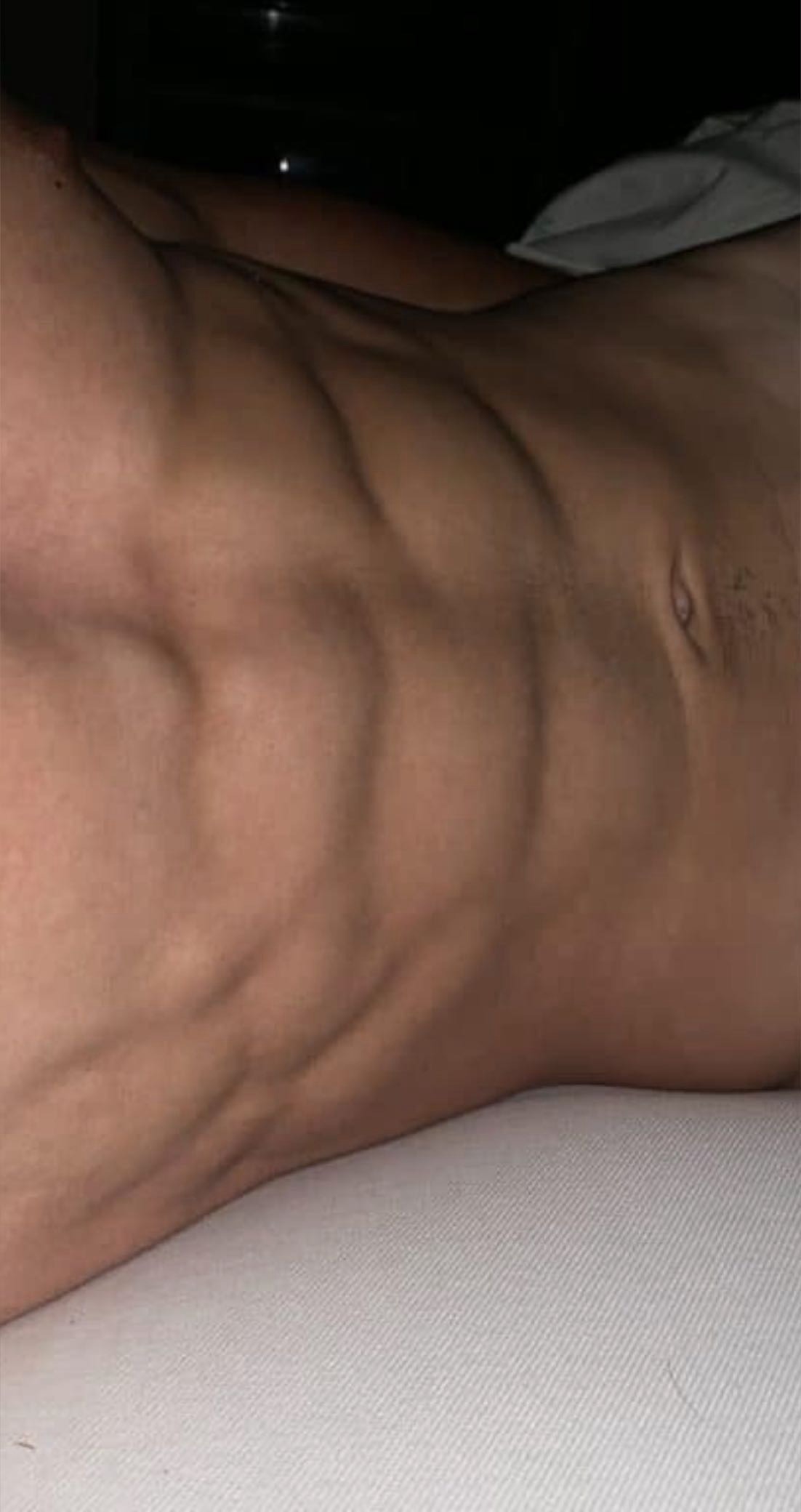 Profil de Lorentz, 25 ans, Escorte à Wecker