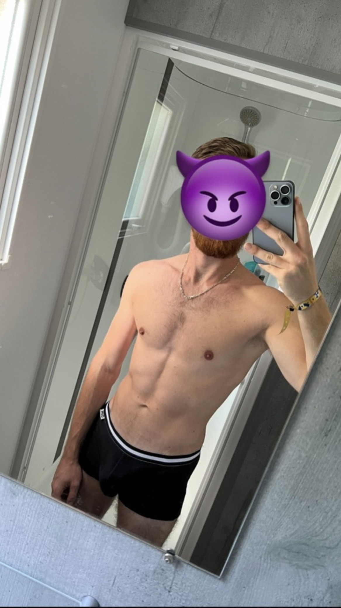 Profil de Aboubakr, 28 ans, Escorte à Dorscheid