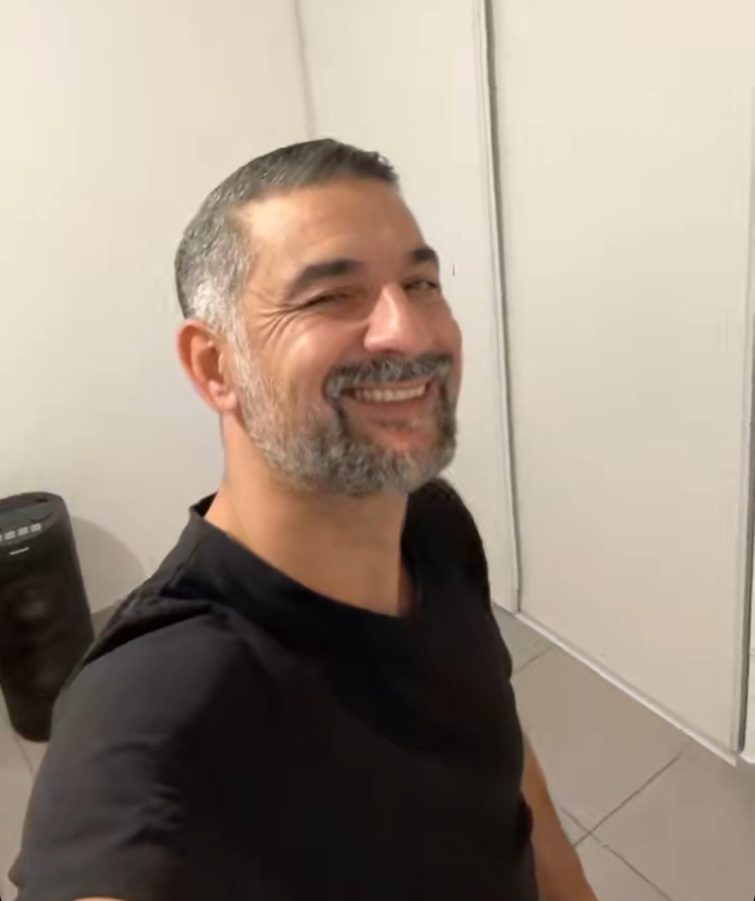 Profil de Reza, 44 ans, Escorte à Dalheim