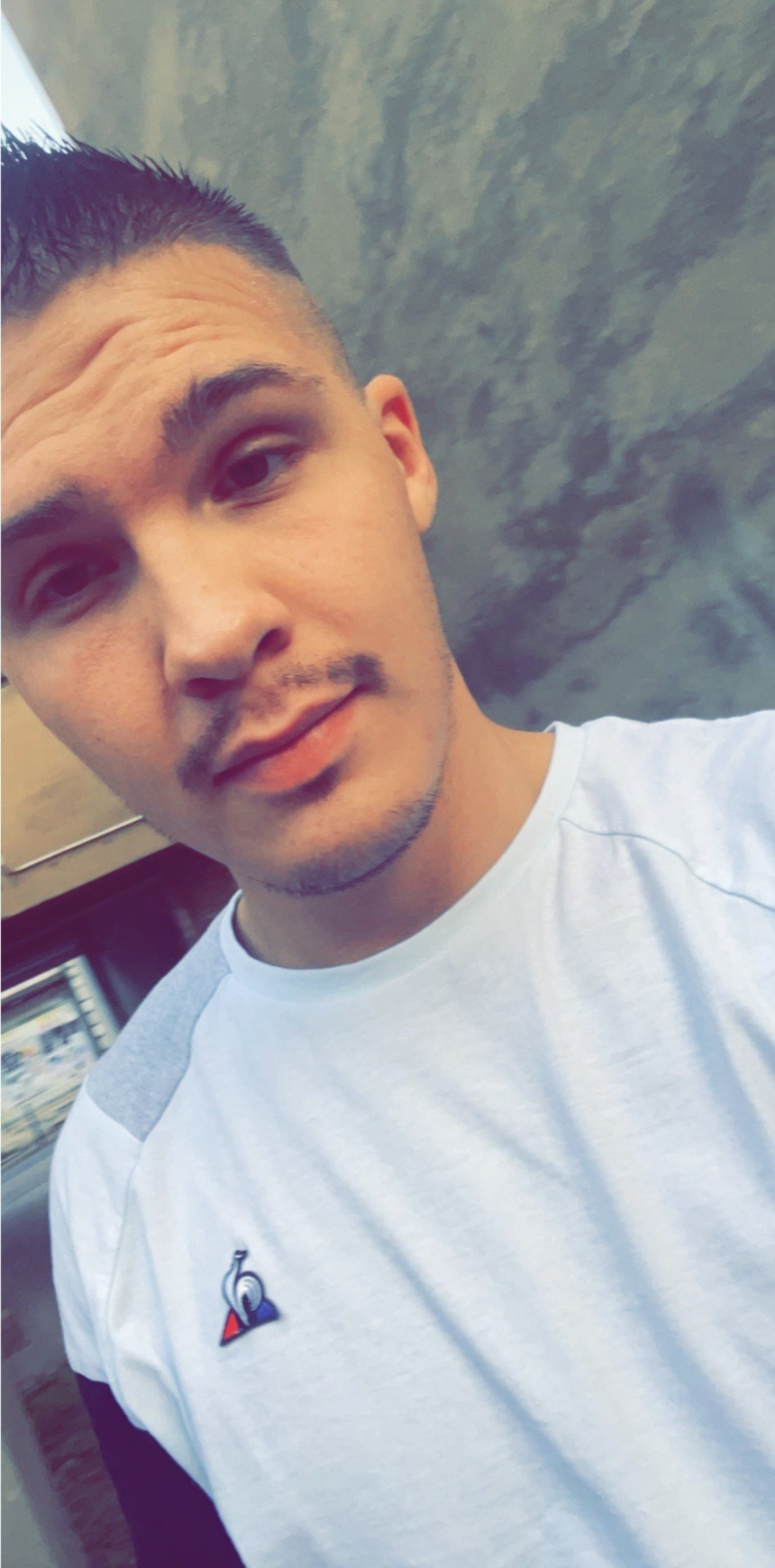 Profil de Shan, 25 ans, Escorte à Troine